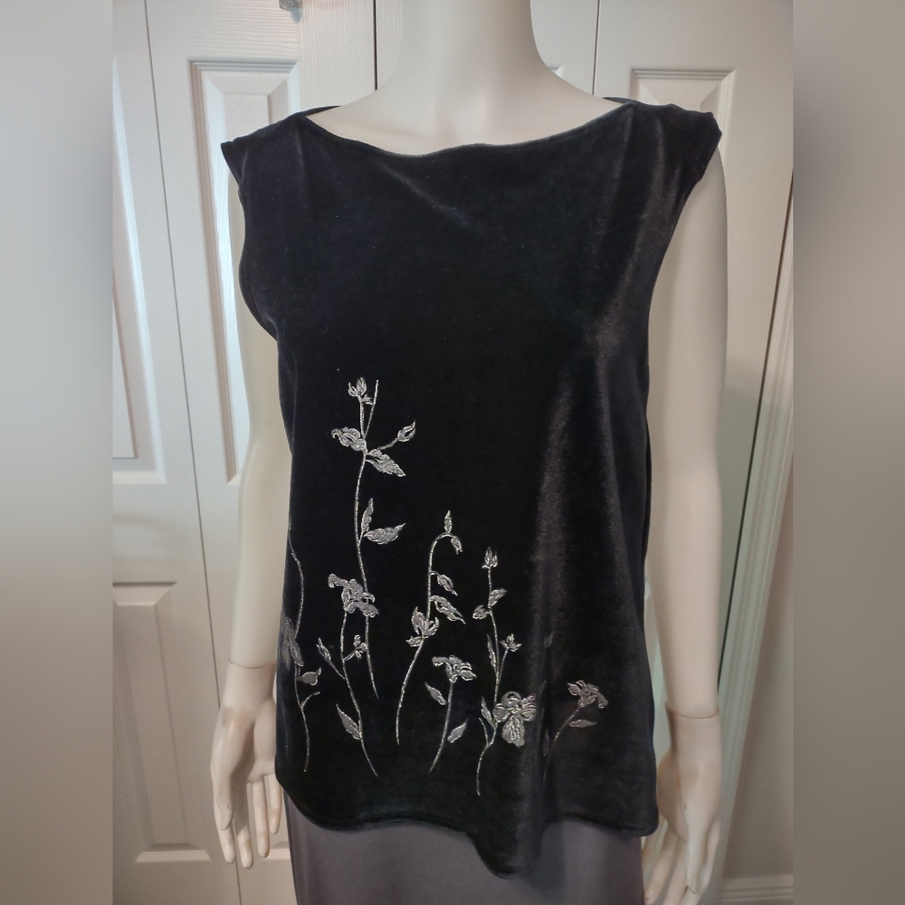 Vintage Norton Studio Metallic-Embroidered Stretchy Black Velour Blouse Size L